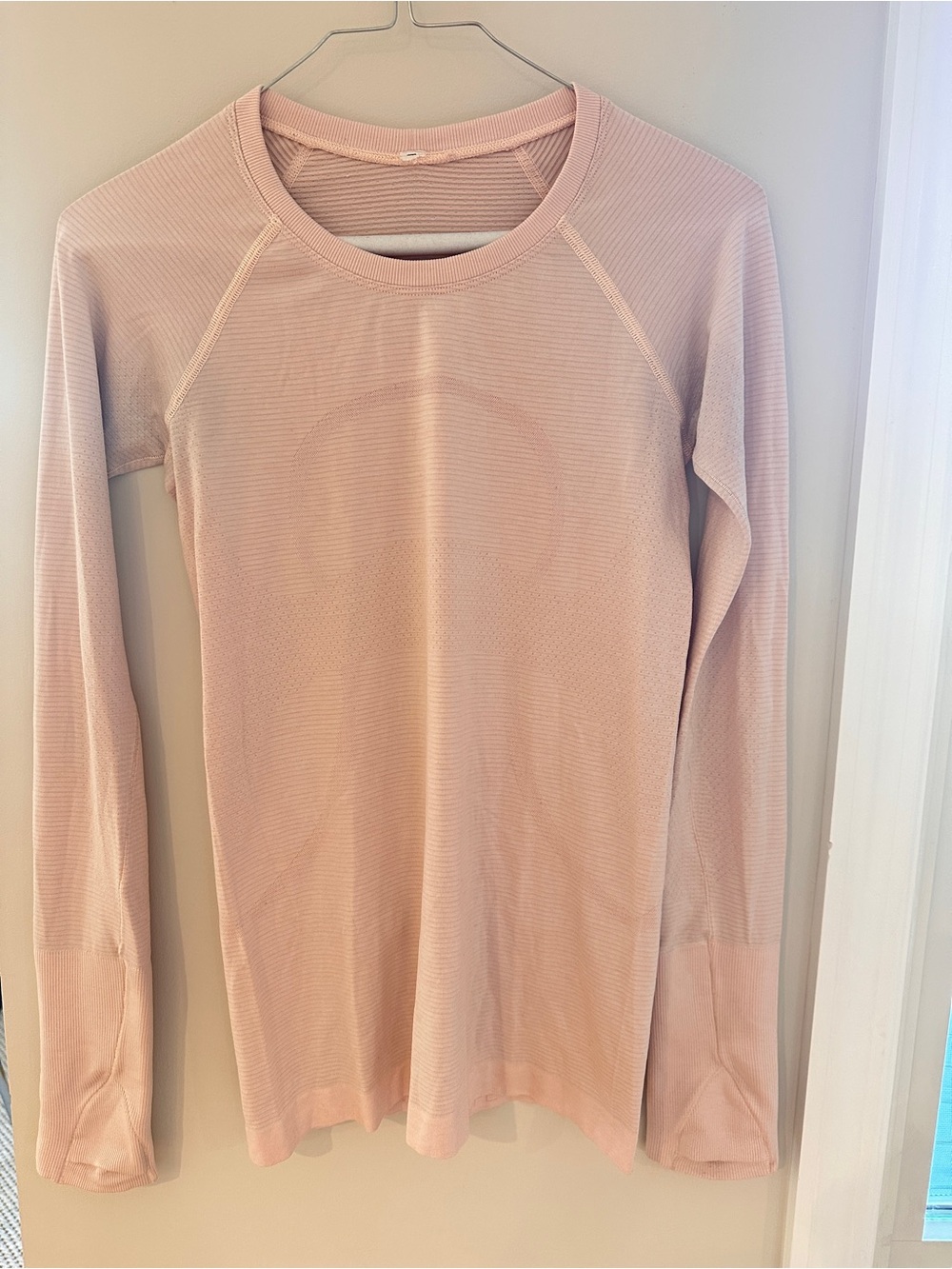 lululemon athletica Swiftly Long-Sleeve Crew Top - Blush Pink